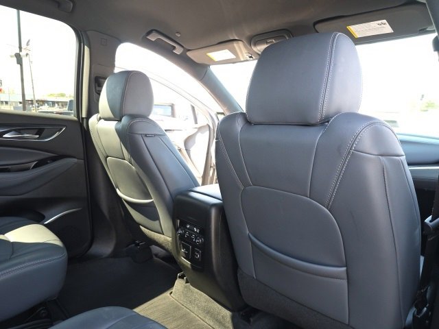 Used 2024 Buick Enclave Premium image 55