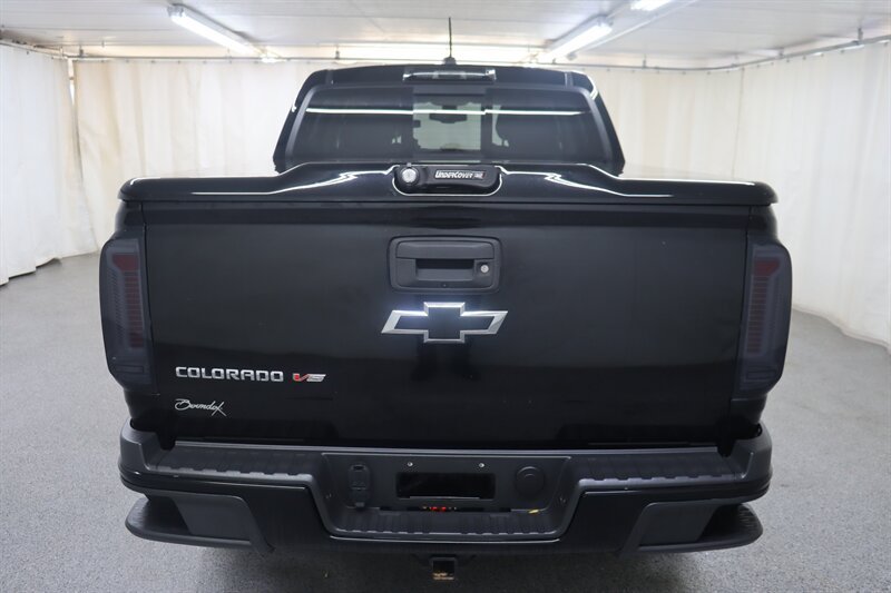 Used 2017 Chevrolet Colorado Z71 AWD/4WD image 5