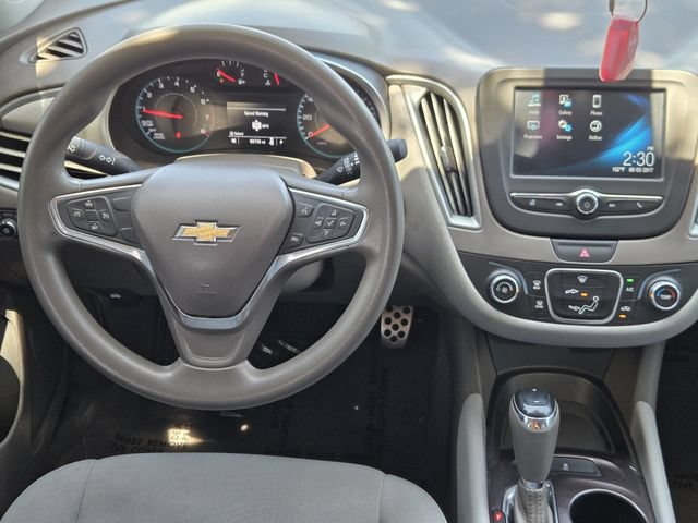 Used 2017 Chevrolet Malibu LS w/ LPO, Convenience Package 1 FWD image 18