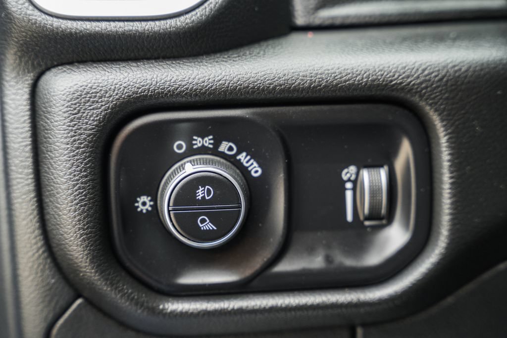 Certified 2023 RAM 1500 Big Horn AWD/4WD image 42