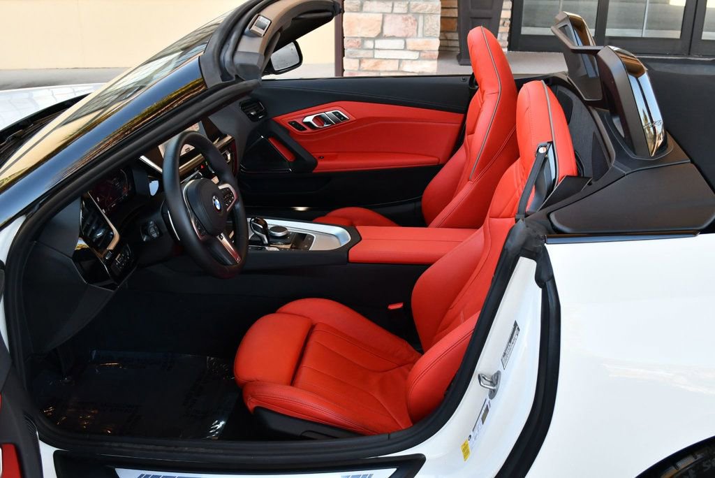 Used 2023 BMW Z4 sDrive30i w/ Premium Package image 55