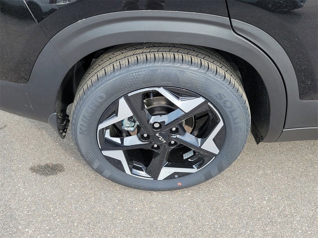 New 2026 Kia Seltos S image 38