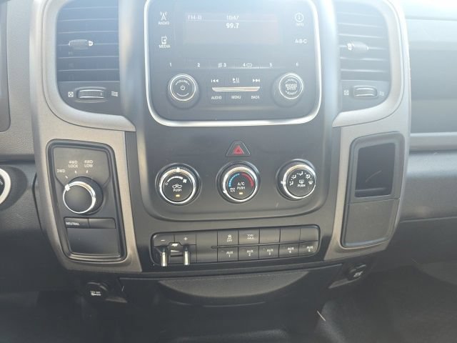 Used 2015 RAM 3500 Tradesman w/ Chrome Appearance Group AWD/4WD image 20