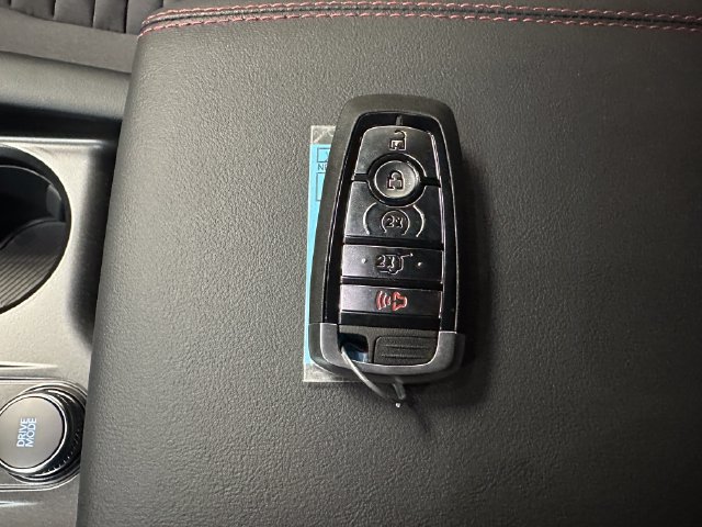 New 2027 Ford Explorer ST-Line w/ Premium Package AWD/4WD image 18