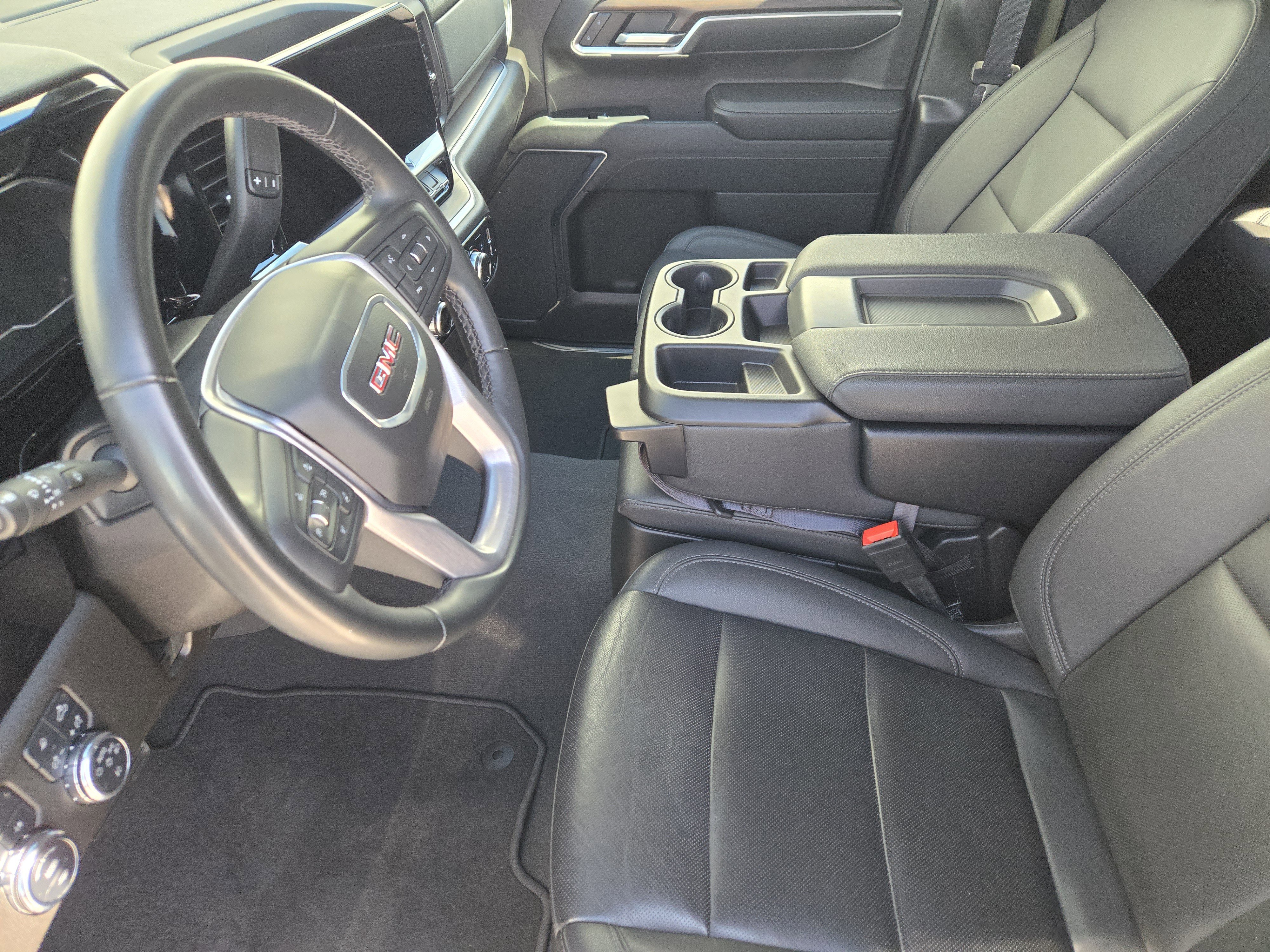 Used 2024 GMC Sierra 1500 SLT image 16