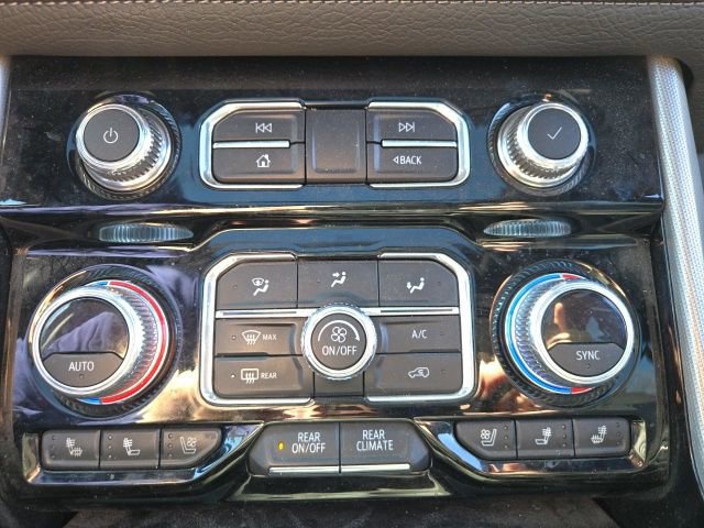 Used 2022 GMC Yukon XL Denali w/ Denali Ultimate Package image 11