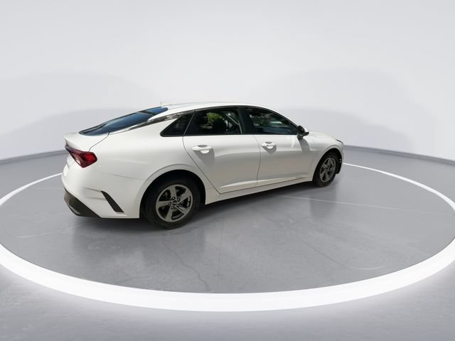 Used 2022 Kia K5 LXS FWD image 8