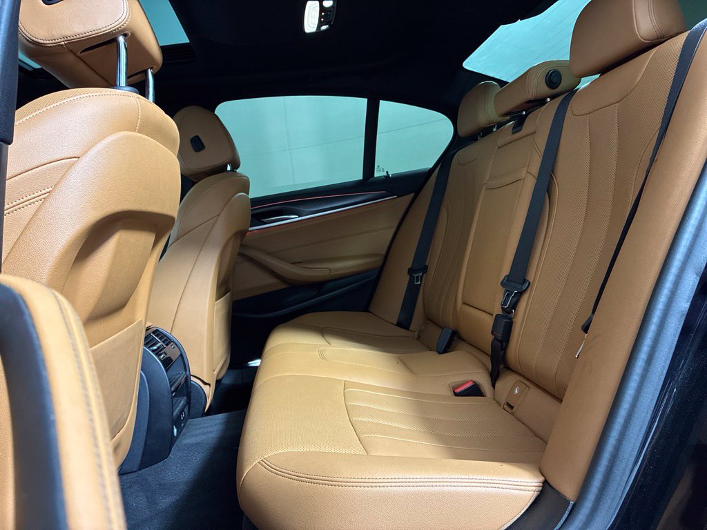 Used 2022 BMW 530i w/ M Sport Package RWD image 29
