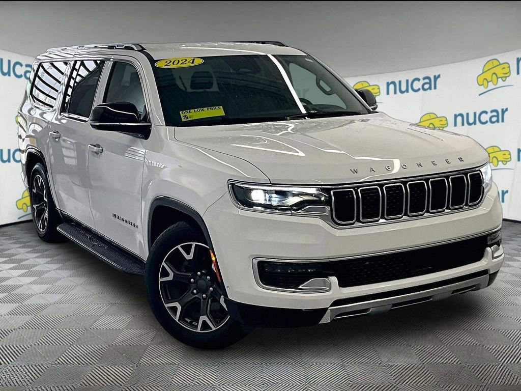 Used 2024 Jeep Wagoneer L Series III w/ Flexible Seating Group image 1