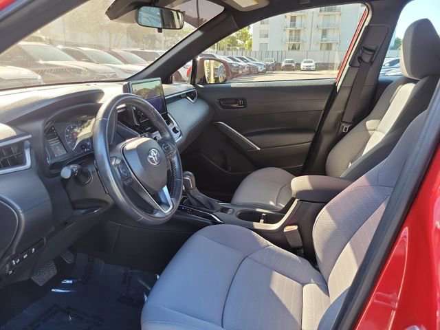 Used 2023 Toyota Corolla Cross SE image 11