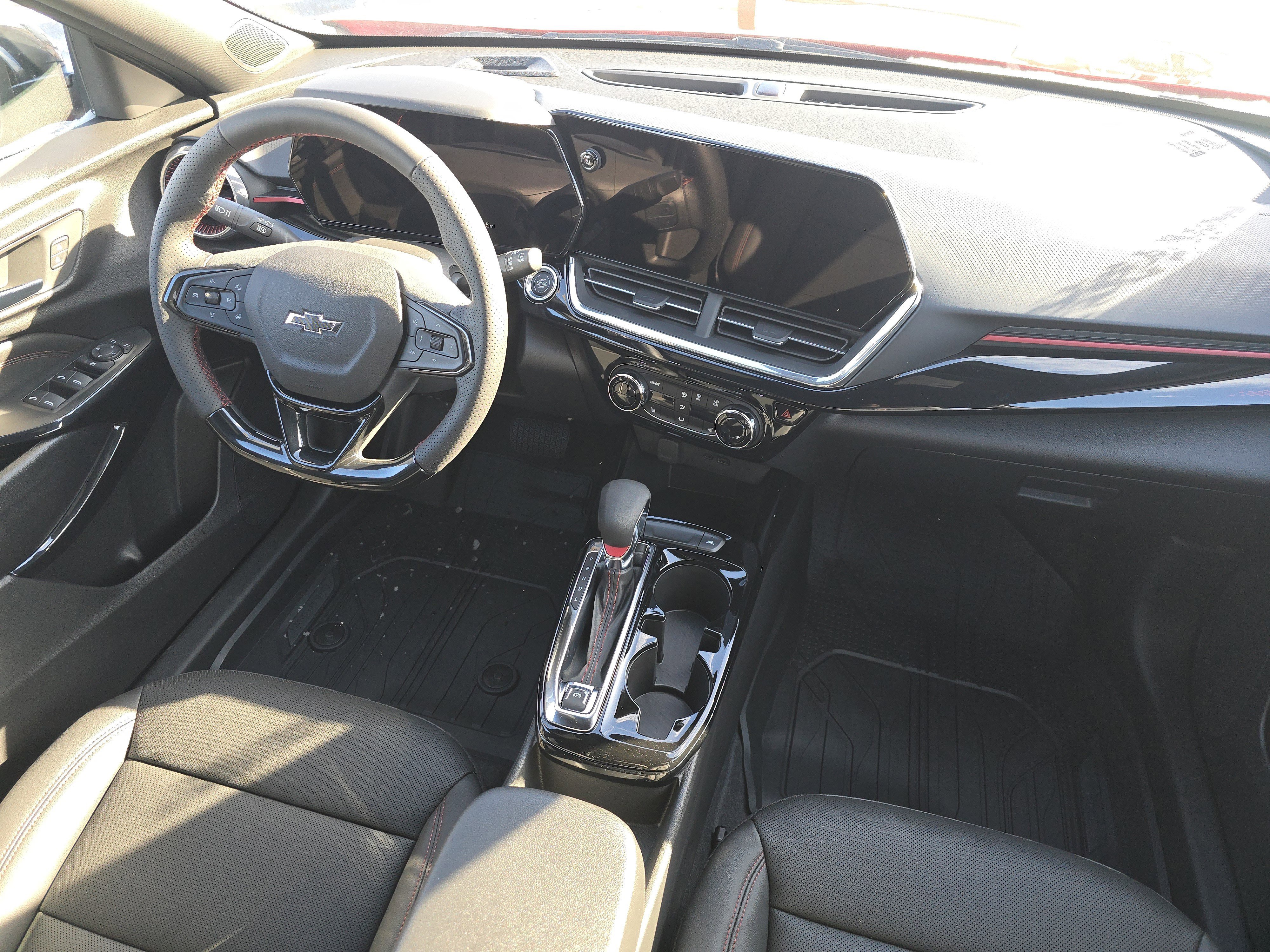 New 2026 Chevrolet Trax RS w/ Driver Confidence Package image 21