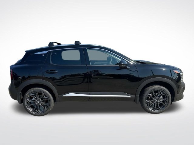 New 2027 Nissan Kicks SR FWD image 10