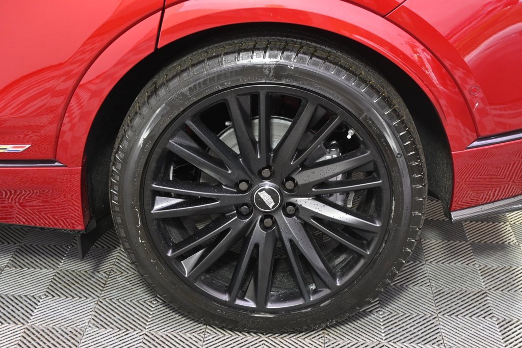 New 2026 Cadillac Lyriq V w/ Exterior Carbon Fiber Package image 19