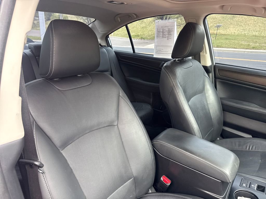 Used 2017 Subaru Legacy 3.6R Limited AWD/4WD image 31