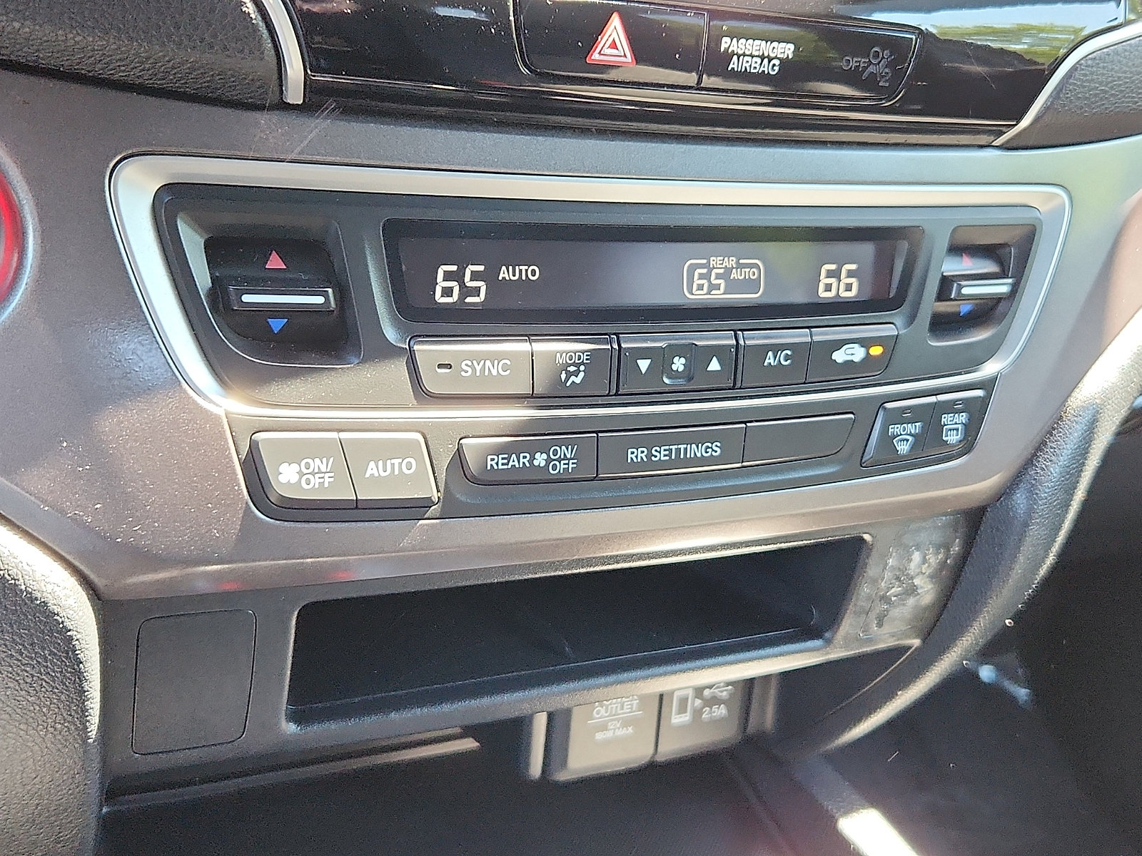 Used 2021 Honda Passport Sport image 15