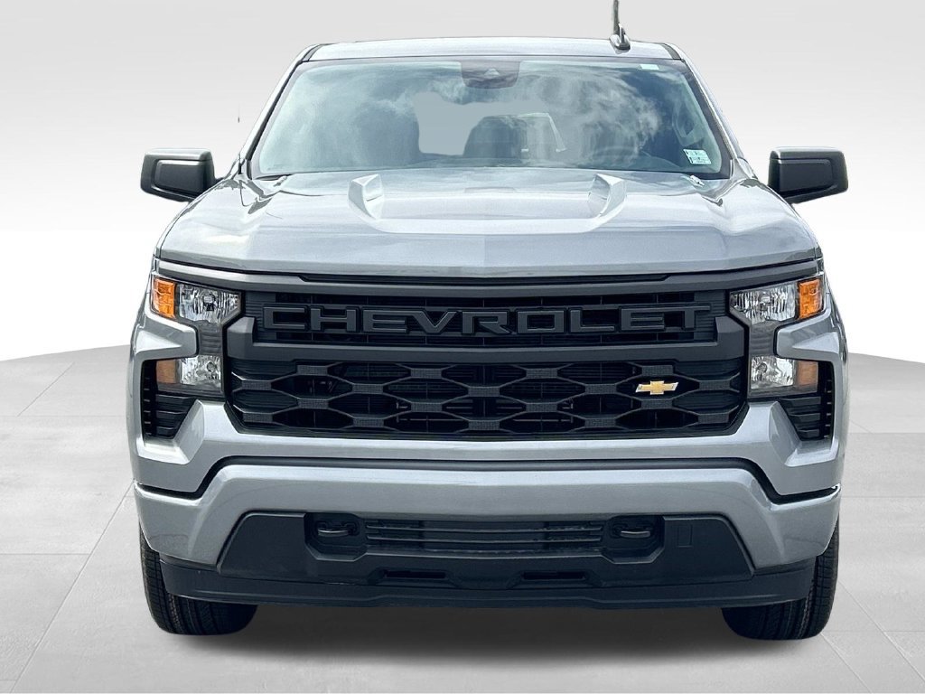 New 2026 Chevrolet Silverado 1500 Custom RWD image 9