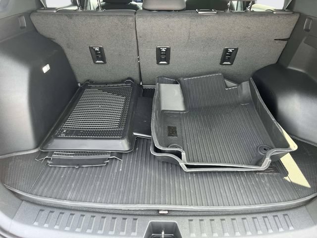 New 2027 Chevrolet Equinox LT w/ LPO, Floor Liner Package FWD image 13