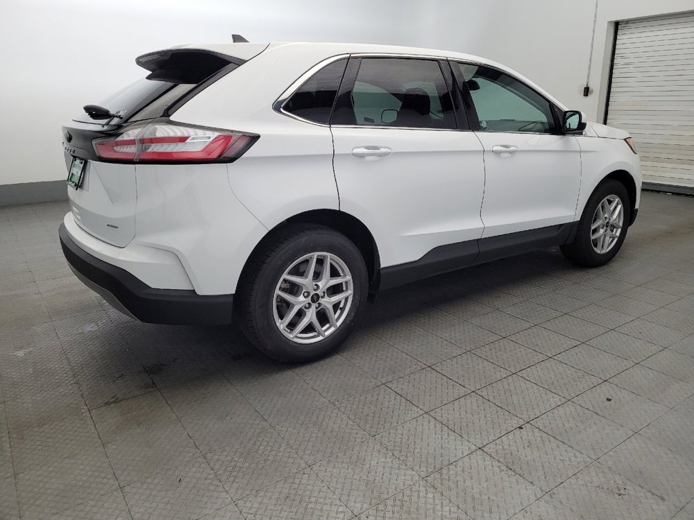 Used 2024 Ford Edge SEL image 10