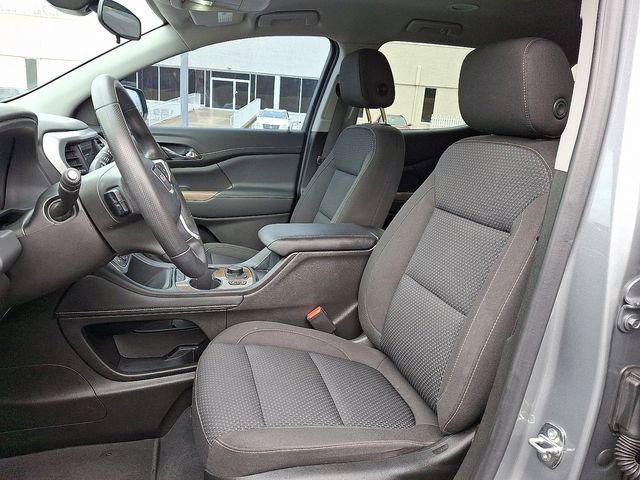 Used 2023 GMC Acadia SLE w/ Driver Convenience Package image 16