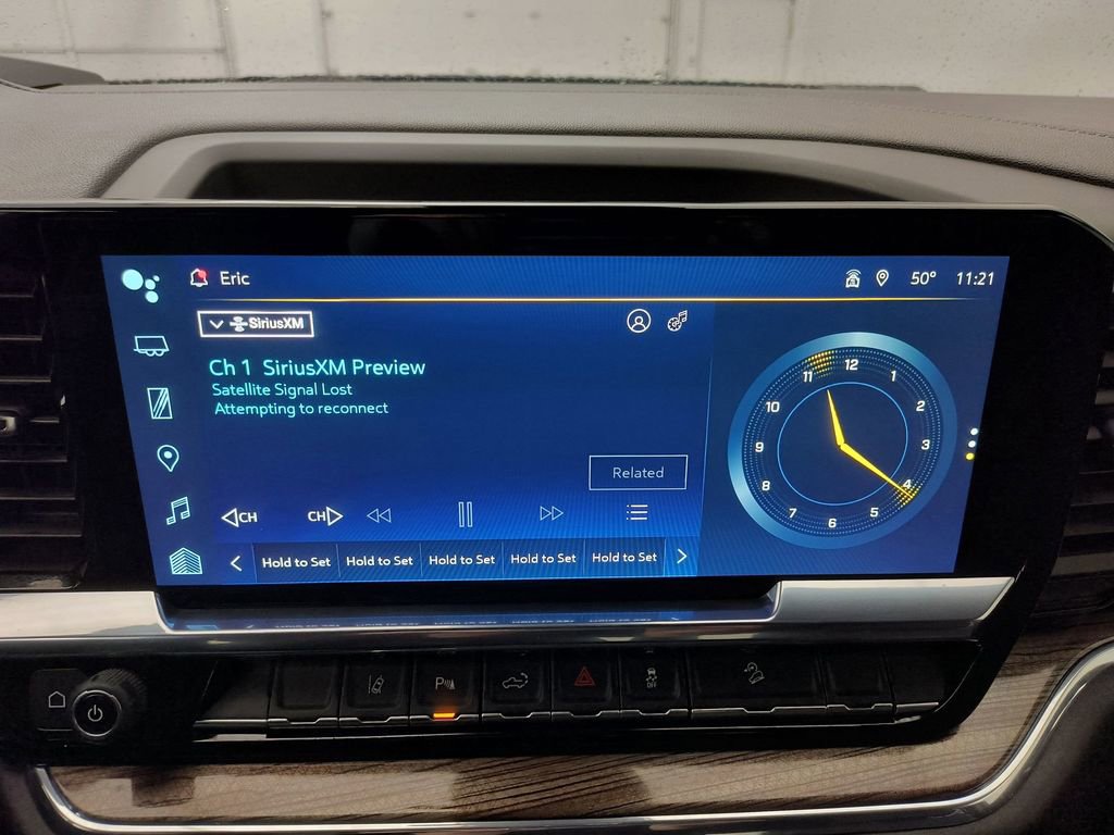 Used 2024 Chevrolet Silverado 2500 LT w/ Midnight Edition AWD/4WD image 24