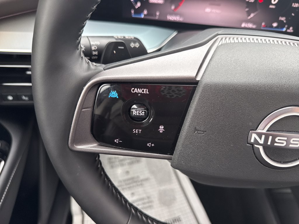 Used 2025 Nissan Murano Platinum w/ Cargo Package AWD/4WD image 20