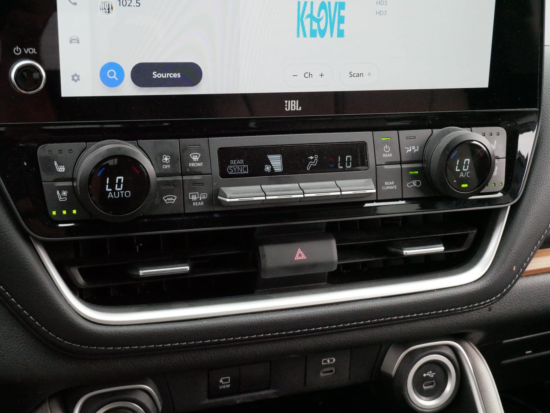 Certified 2025 Toyota Grand Highlander AWD image 23