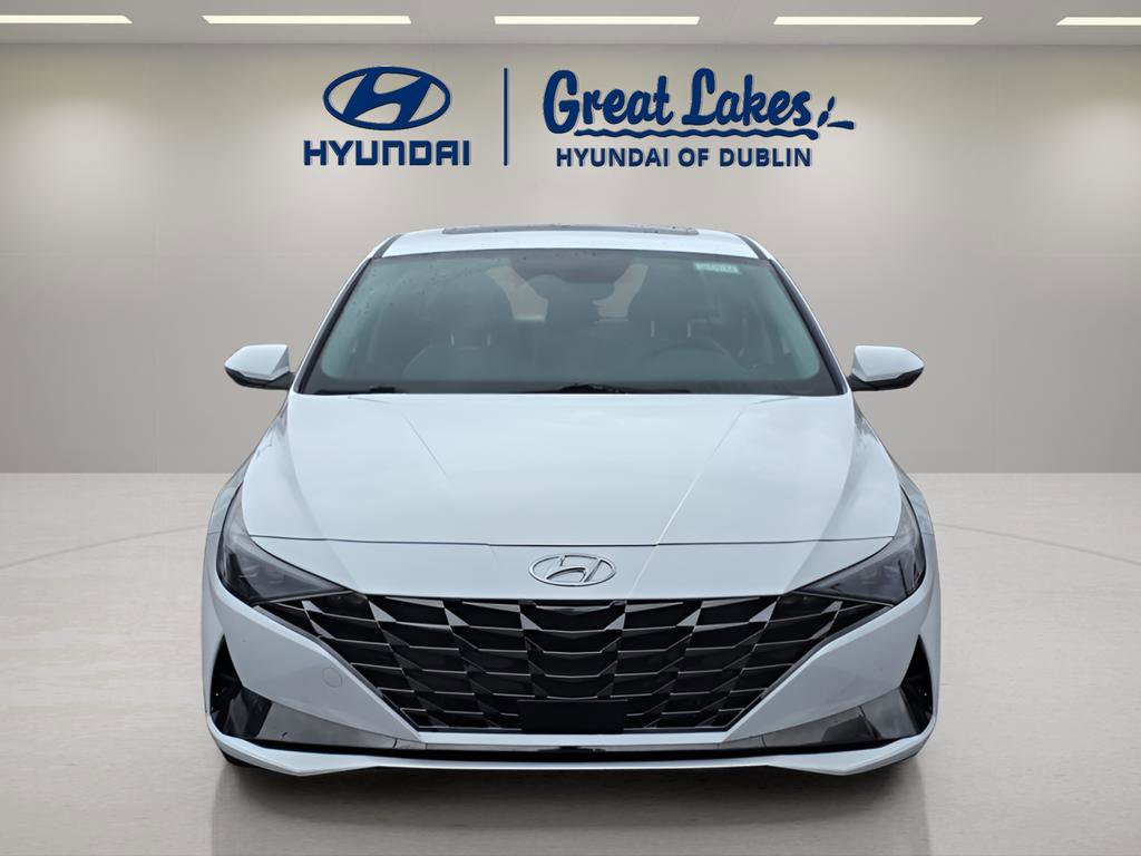 Used 2023 Hyundai Elantra Limited w/ Cargo Package image 8