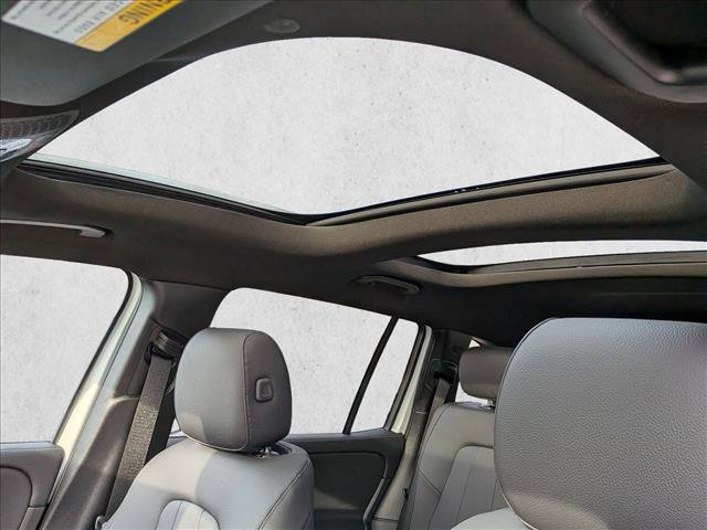 Used 2026 Mercedes-Benz GLB 250 4MATIC image 13