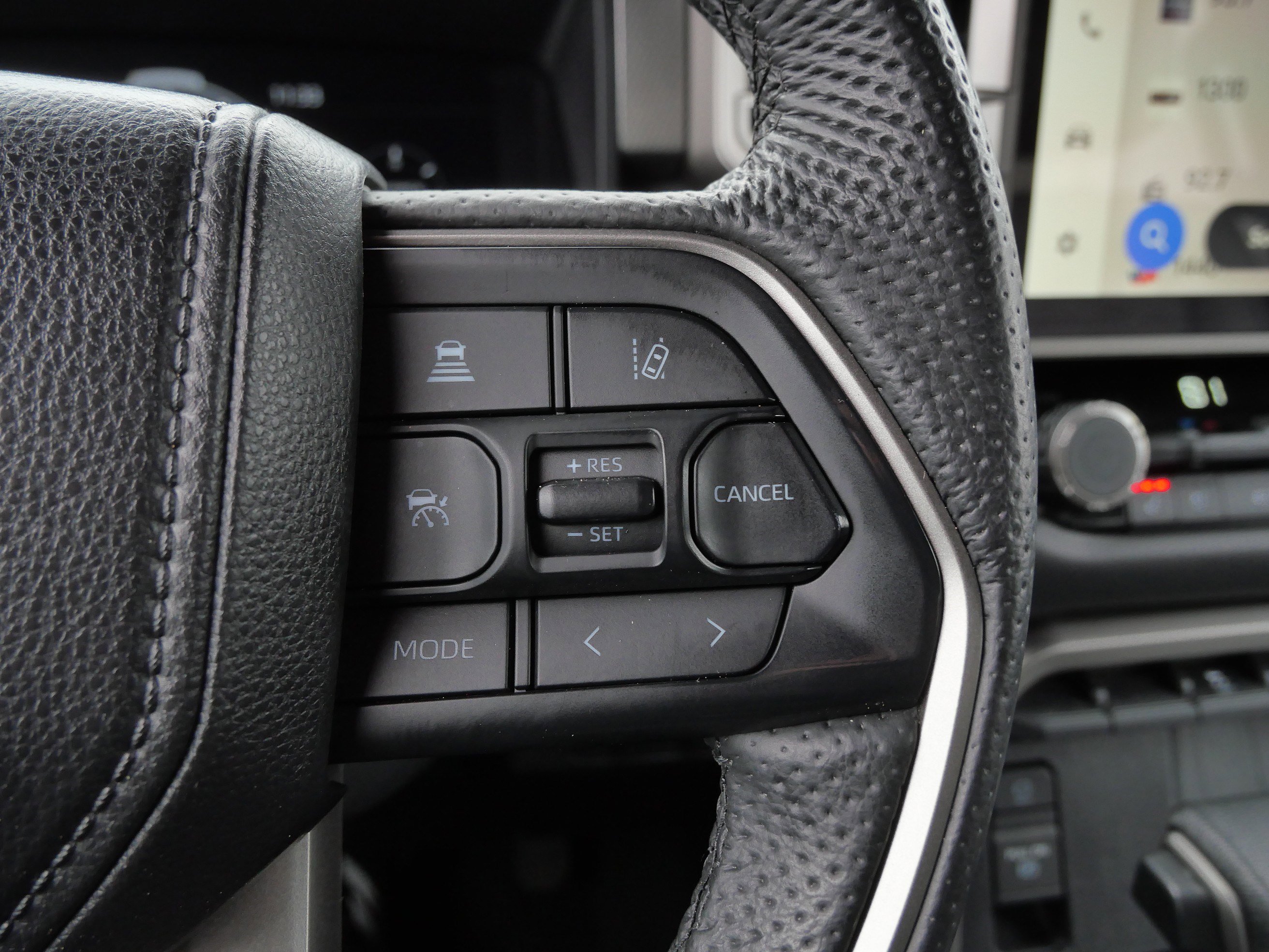 Used 2025 Toyota Tundra Limited image 29