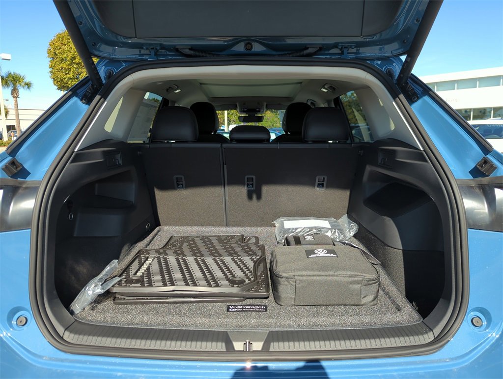 New 2026 Volkswagen Tiguan SE image 19