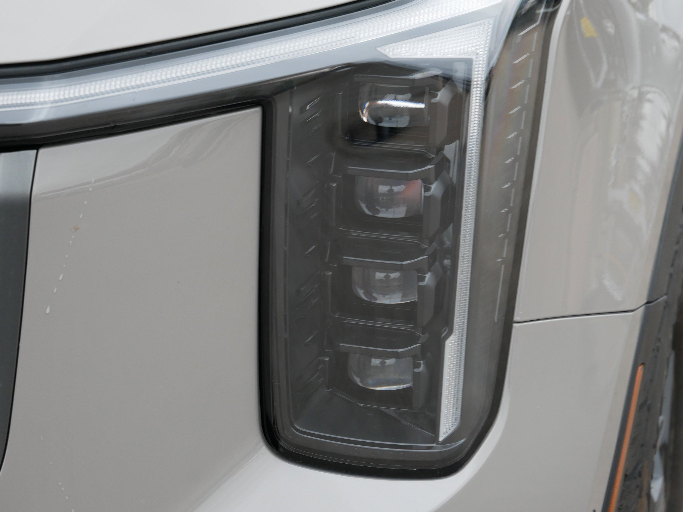 Used 2024 Kia Sorento SX Prestige w/ Olive Brown Leather Package image 16