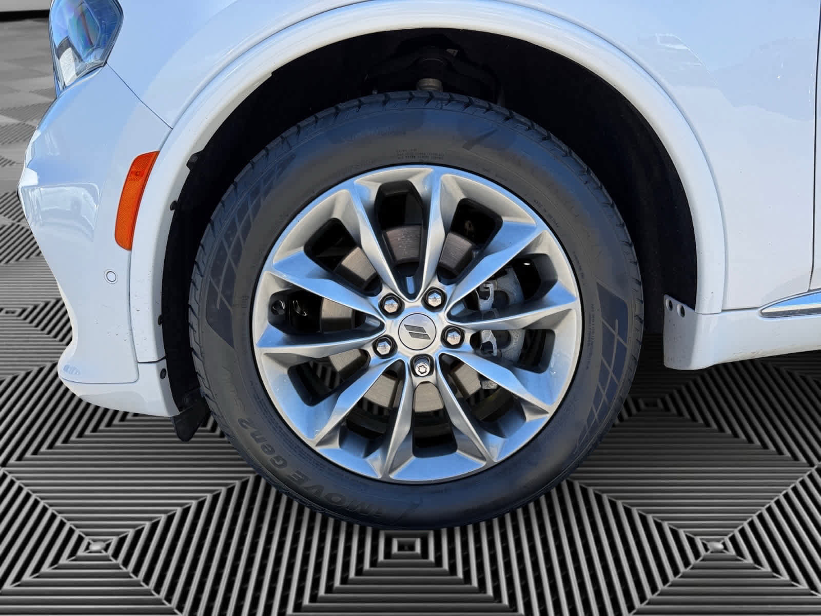 Used 2021 Dodge Durango Citadel RWD image 9