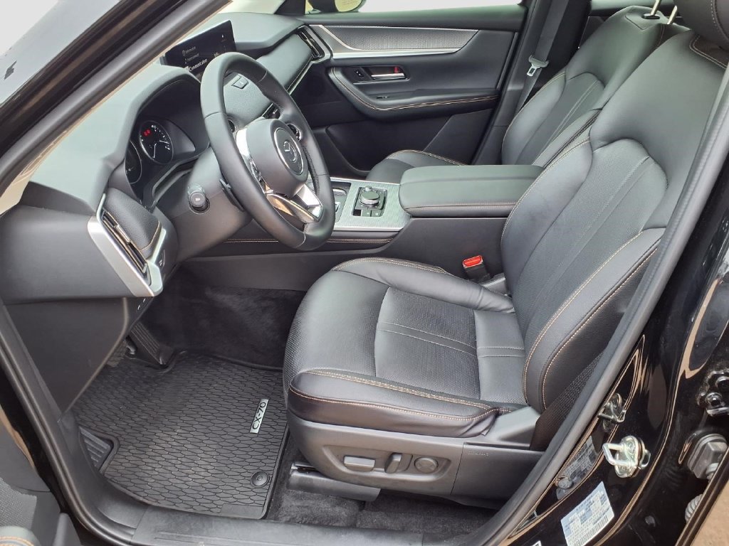 Used 2026 MAZDA CX-70 3.3 Turbo w/ Preferred Package AWD/4WD image 22