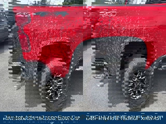 Used 2022 Chevrolet Silverado 2500 Custom w/ Custom Value Package image 16