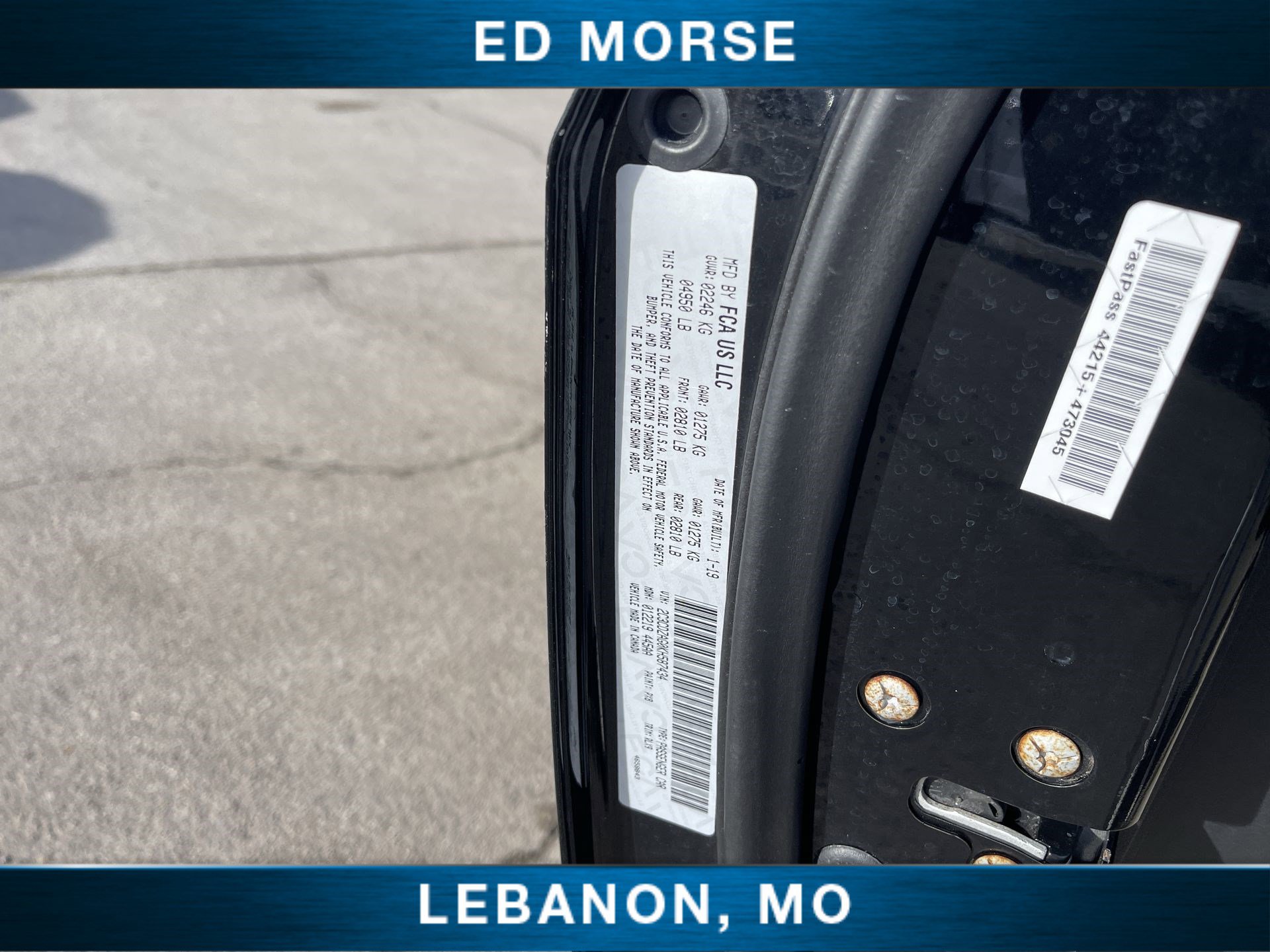 Used 2019 Dodge Challenger SXT w/ Plus Package image 29