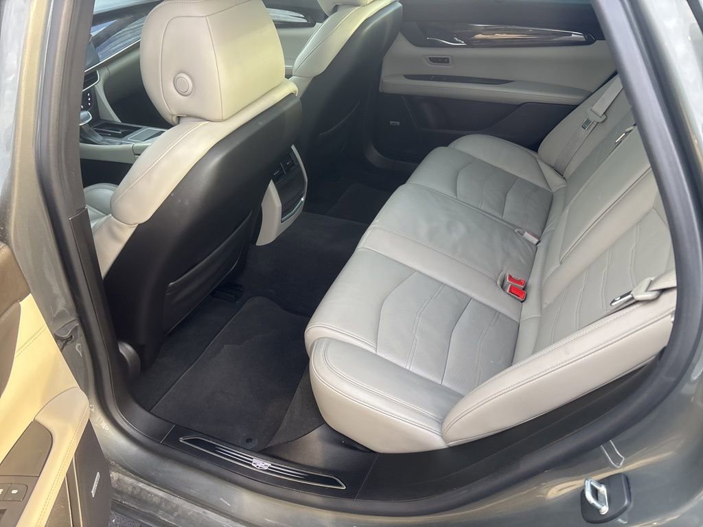 Used 2017 Cadillac CT6 Luxury image 12