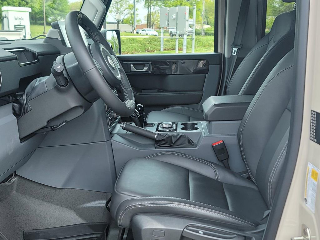 Used 2025 INEOS Grenadier AWD/4WD image 13