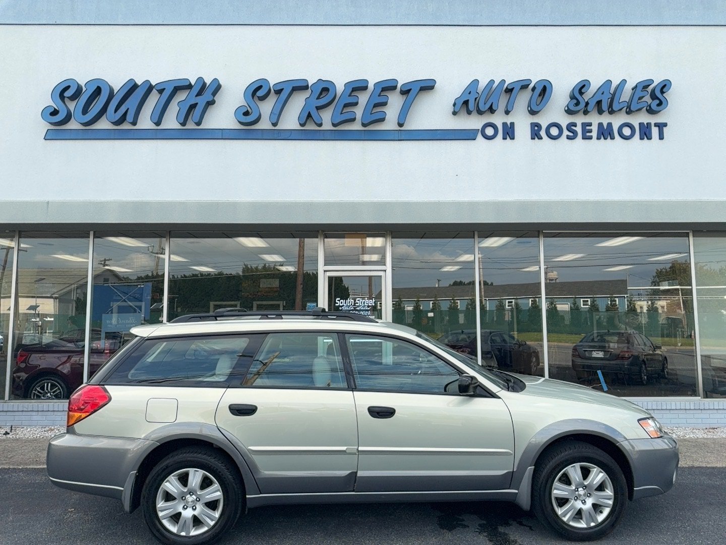 Used 2005 Subaru Outback 2.5i
