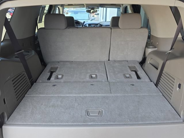 Used 2018 GMC Yukon SLE w/ SLE Value Package RWD image 12