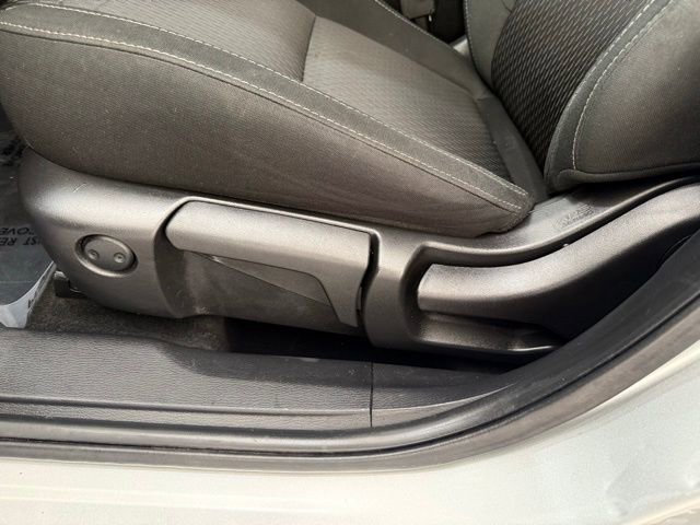 Used 2022 Mitsubishi Outlander ES image 13