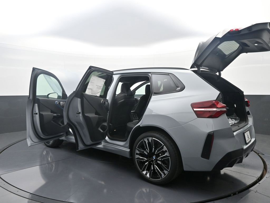 New 2026 BMW 740i xDrive image 5