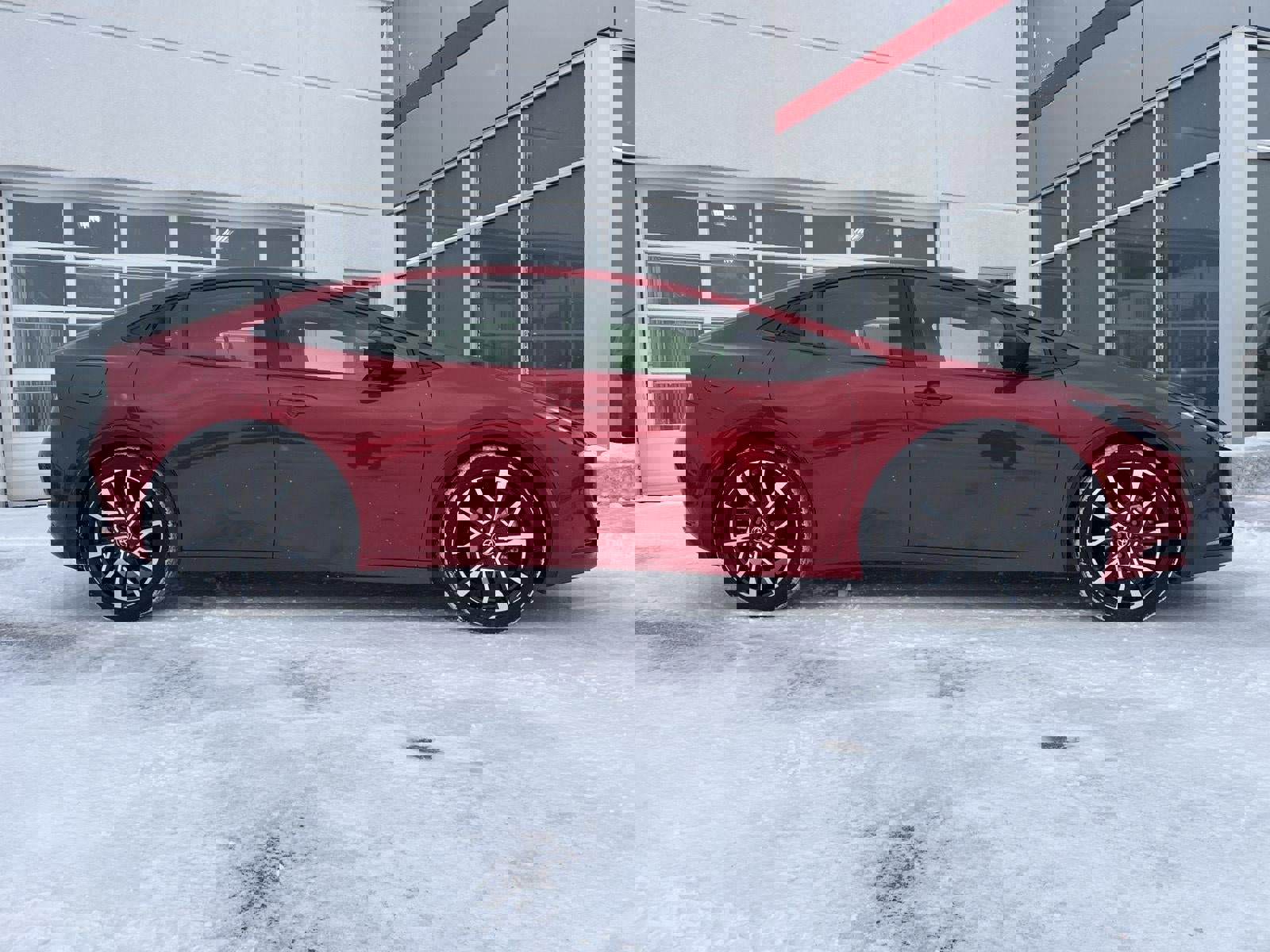 Used 2024 Toyota Prius Prime image 10