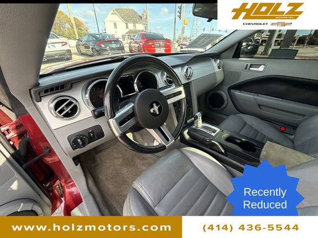 Used 2006 Ford Mustang GT image 10