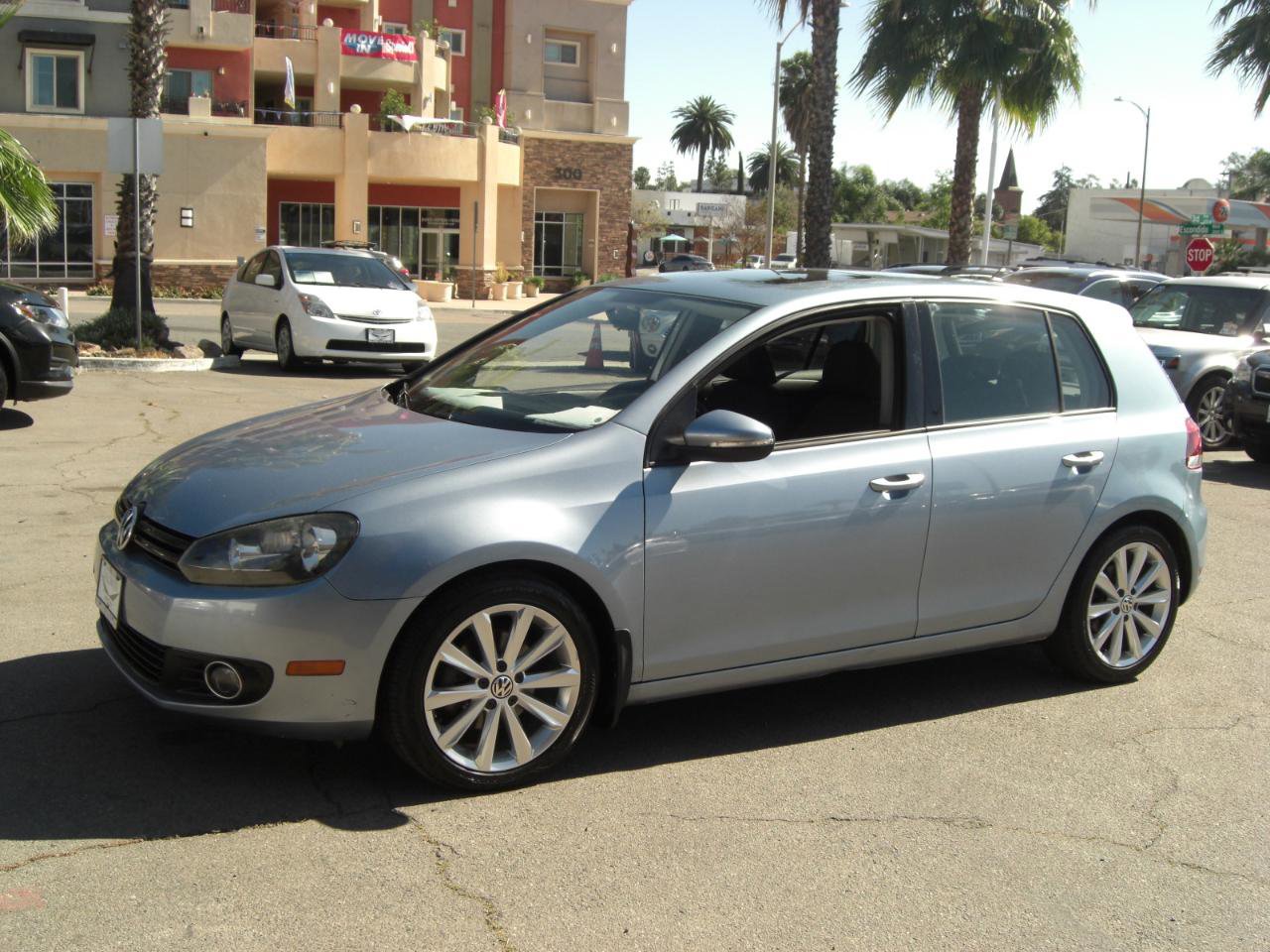 Used 2012 Volkswagen Golf TDI FWD image 3