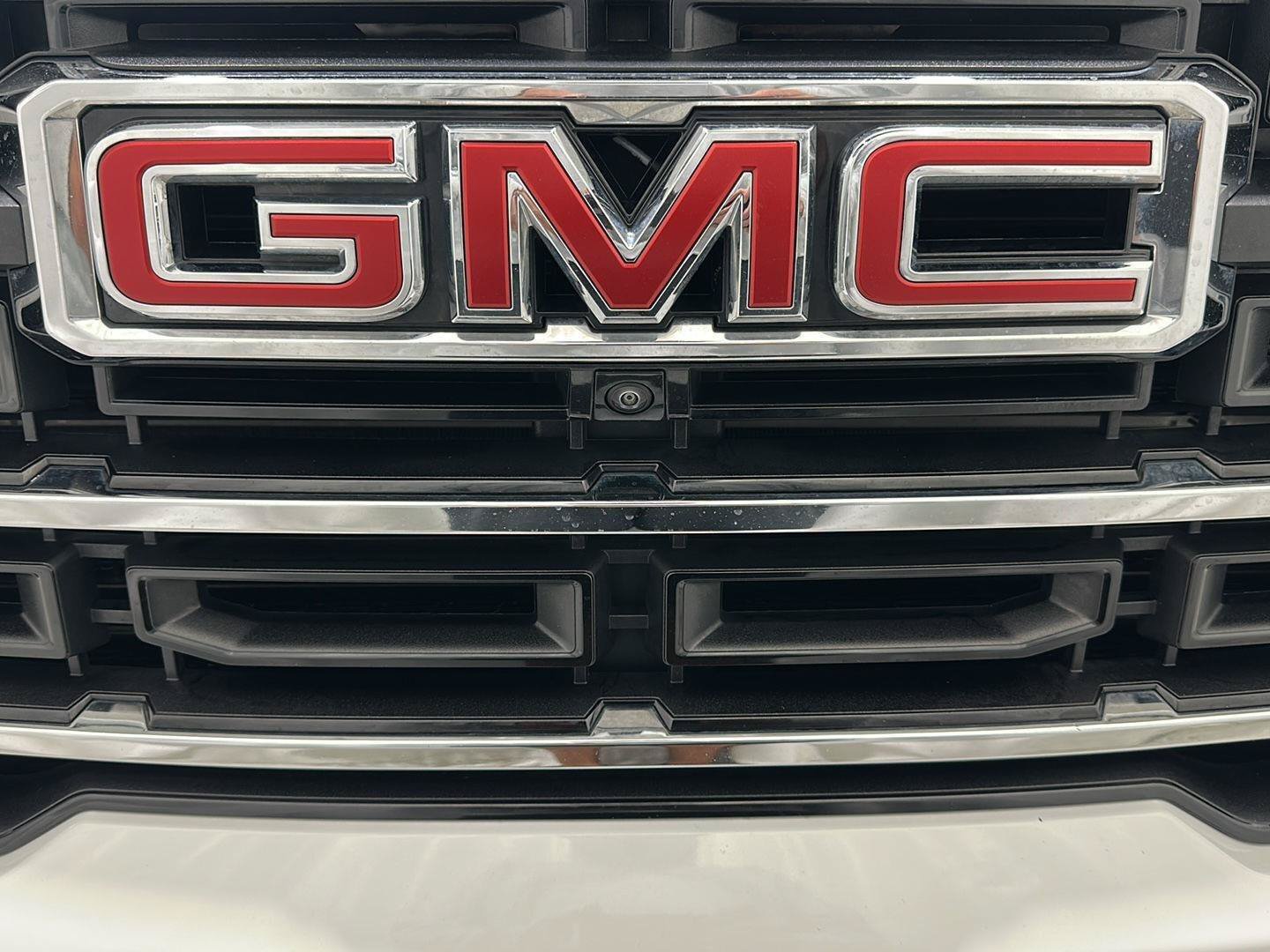 Used 2026 GMC Acadia Elevation w/ Elevation Premium Package AWD/4WD image 28