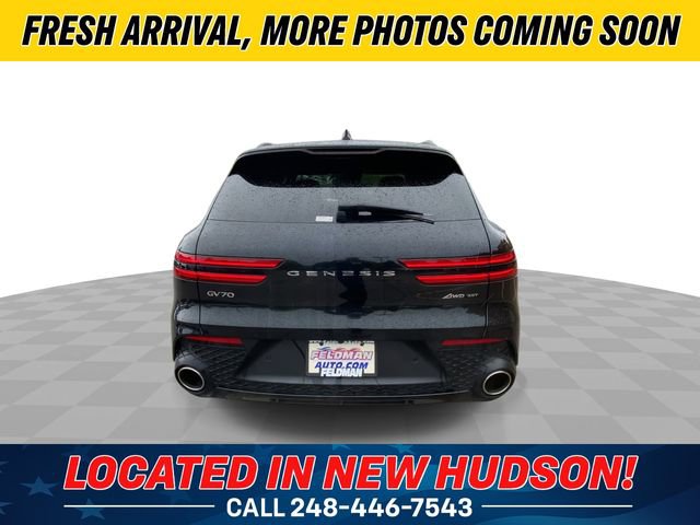 Used 2025 Genesis GV70 3.5T Sport w/ Sport Prestige Package AWD/4WD image 9