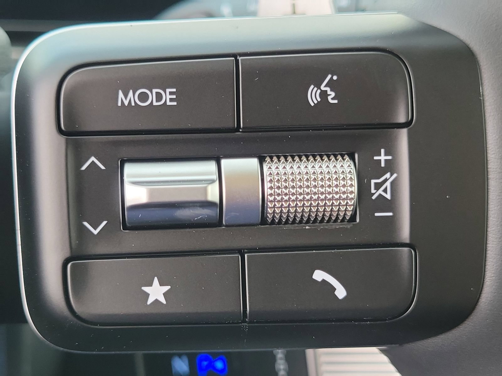 New 2026 Hyundai Santa Fe XRT AWD/4WD image 9