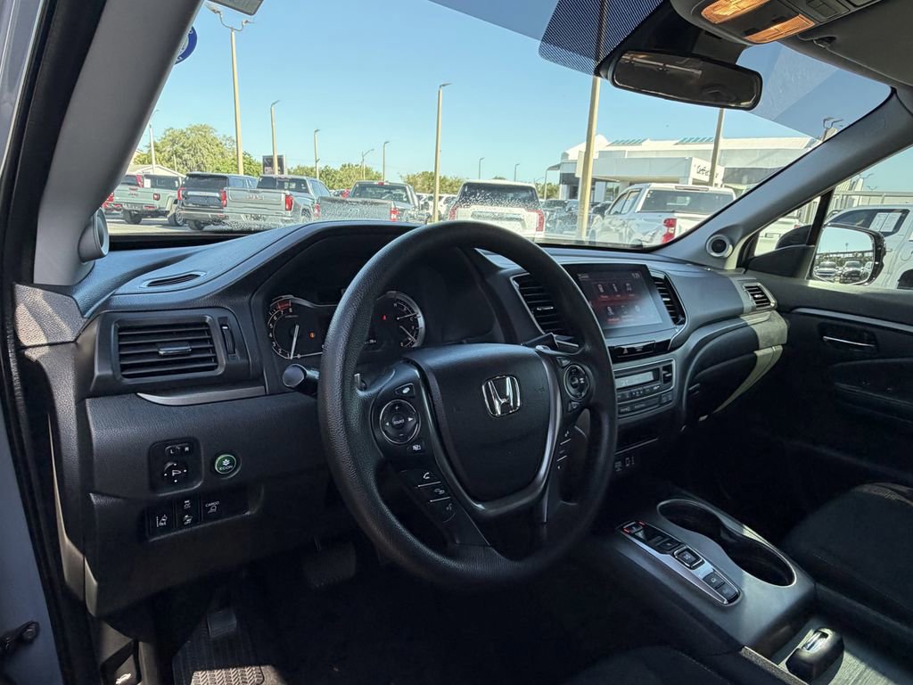 Used 2023 Honda Ridgeline Sport image 18