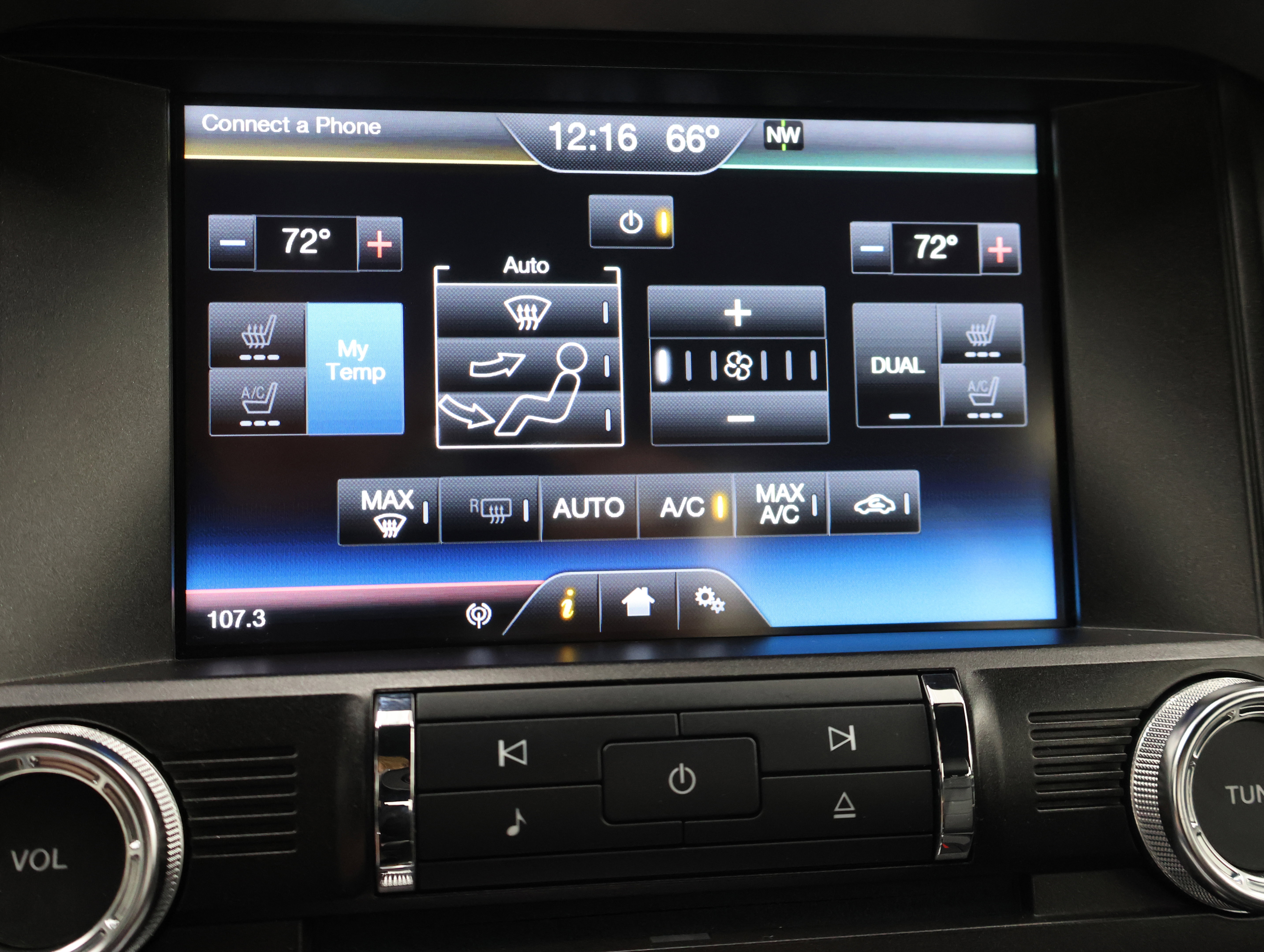 Used 2015 Ford Mustang GT Premium w/ GT Performance Package RWD image 49
