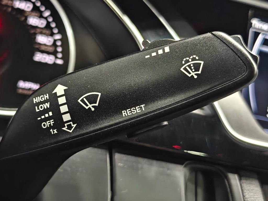 Used 2013 Audi RS 5 Coupe AWD/4WD image 44